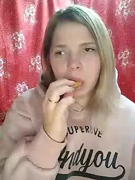 Zuli Kiska online show from 12.19.24