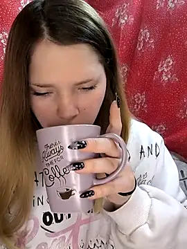 Zuli Kiska online show from 03.15.26