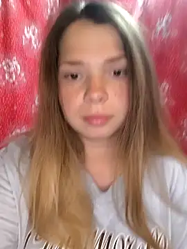 Snapshot of Zuli_Kiska chatting on 06.30.26 Zuli Kiska online show from 06.30.26