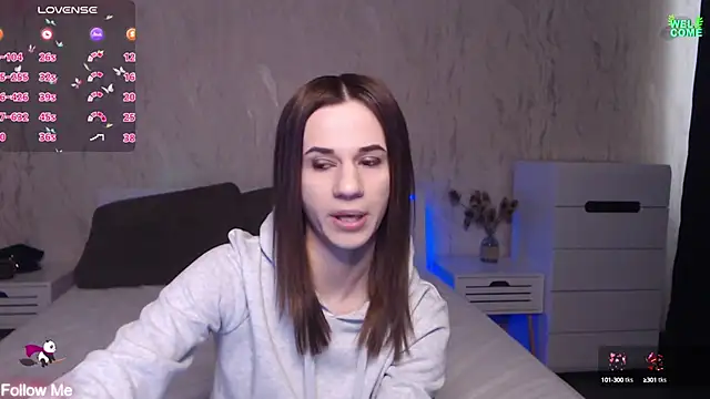 ItsAlisia online show from 03.18.25