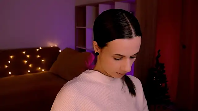 ItsAlisia online show from 01.12.26