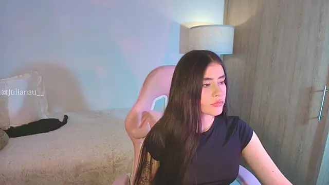 iriswest  online show from 11.12.25