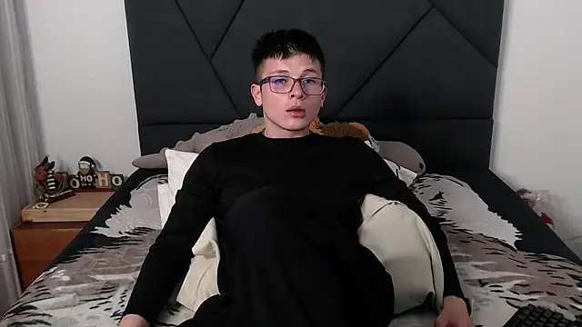 MathewCollin online show from 01.24.25