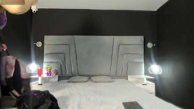 danaythamara1 online show from 03.08.25