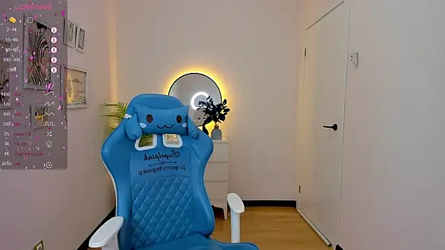 Adr1ana  online show from 01.16.25