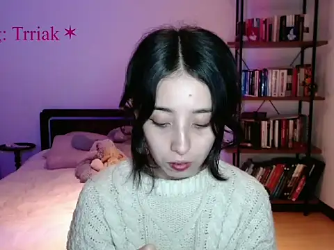 Snapshot of babyluna_8_8 chatting on 04.18.26 babyluna 8 8 online show from 04.18.26