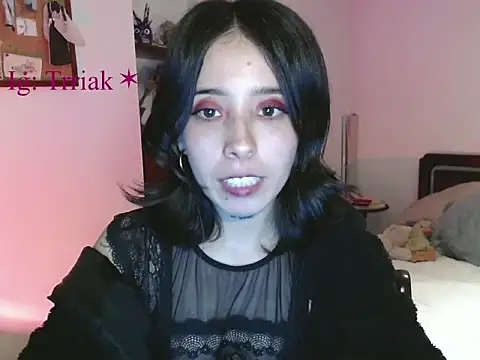 Snapshot of babyluna_8_8 chatting on 05.03.26 babyluna 8 8 online show from 05.03.26