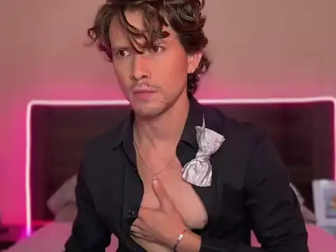 Snapshot of mcklister_kinky_feets chatting on 03.22.26 mcklister kinky feets online show from 03.22.26