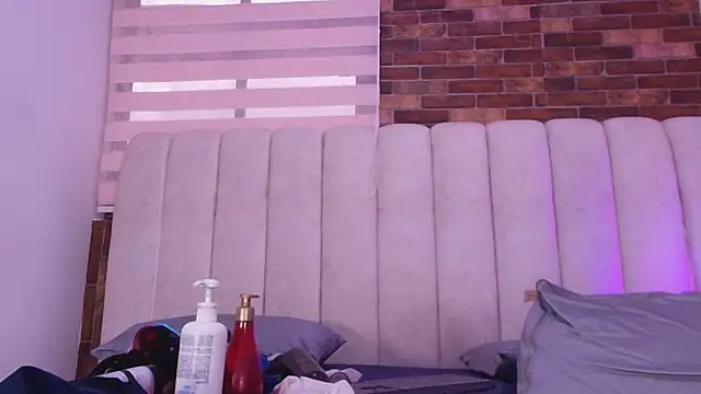 timkerbell  online show from 04.16.26