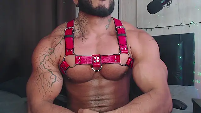 Artemis Kazttman online show from 12.18.24