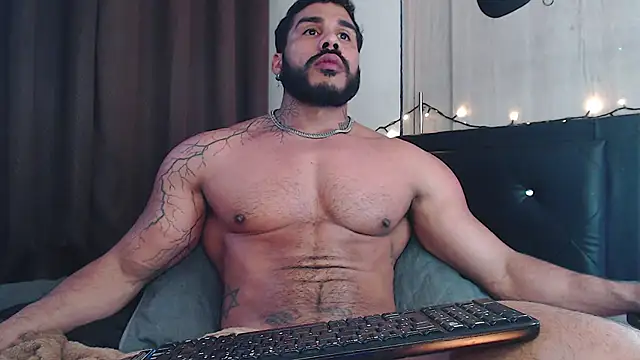 Artemis Kazttman online show from 12.26.24