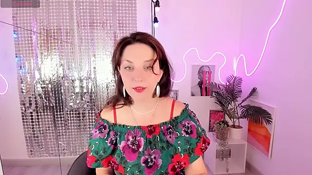 Snapshot of MargaretFatal chatting on 07.19.26 MargaretFatal online show from 07.19.26