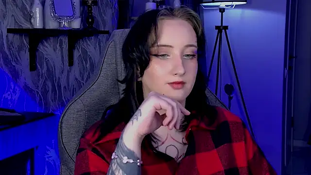 AsheLucker online show from 01.11.26