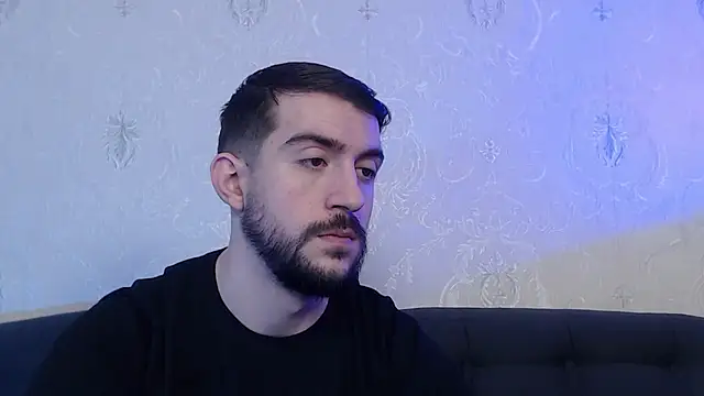 Snapshot of Dylan_Best chatting on 02.05.25 Dylan Best online show from 02.05.25