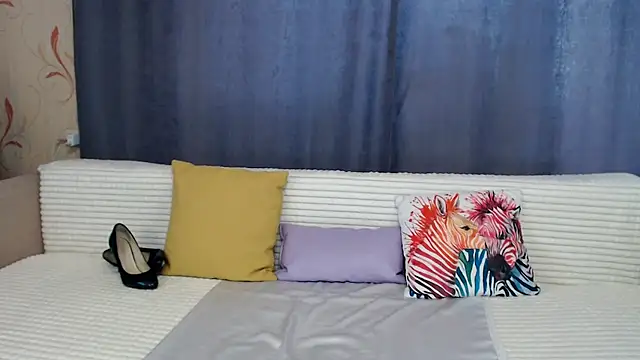 Emilyzest777 online show from 02.03.25