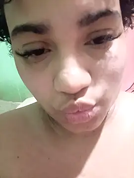 Hilarybunnyy online show from 09.30.25