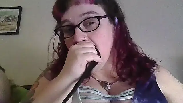 Snapshot of GothyBaby chatting on 02.26.25 GothyBaby online show from 02.26.25