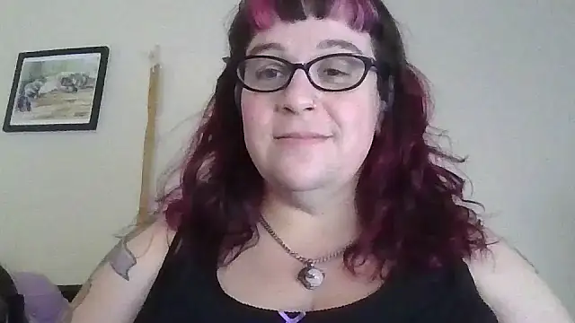 Snapshot of GothyBaby chatting on 02.28.25 GothyBaby online show from 02.28.25