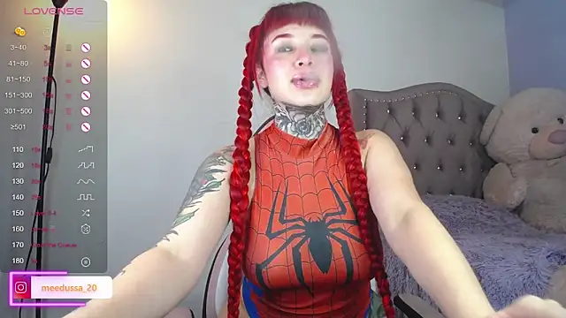 meedussa 20  online show from 03.07.25