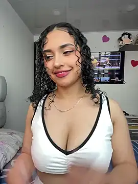 Lucy Marin online show from 02.25.25