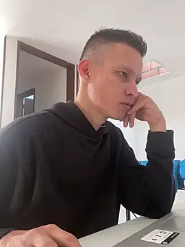 yequeal online show from 02.18.25