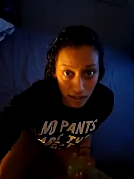 Nikkierosee online show from 12.15.24