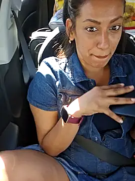 Nikkierosee online show from 12.30.24