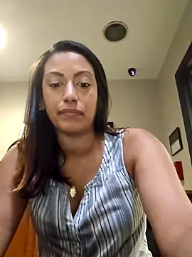 Nikkierosee online show from 03.14.25