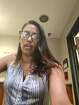 Nikkierosee online show from 03.14.25