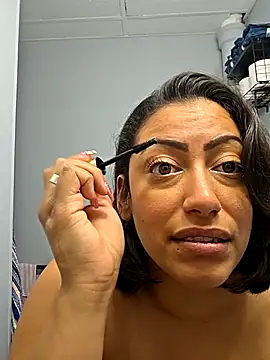 Nikkierosee online show from 09.17.25