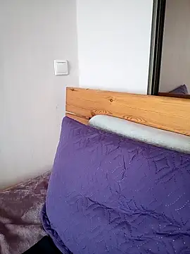 Snapshot of Aelita_bb chatting on 04.15.26 Aelita bb online show from 04.15.26