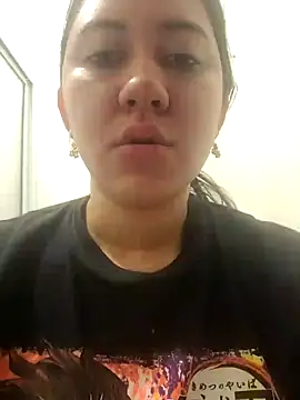 Snapshot of PamelaTomson chatting on 03.10.25 PamelaTomson online show from 03.10.25