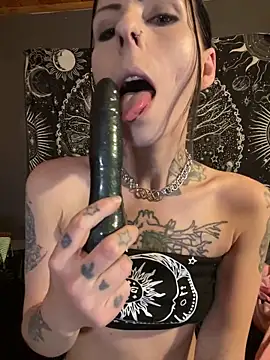 TeenyDoll online show from 12.29.24