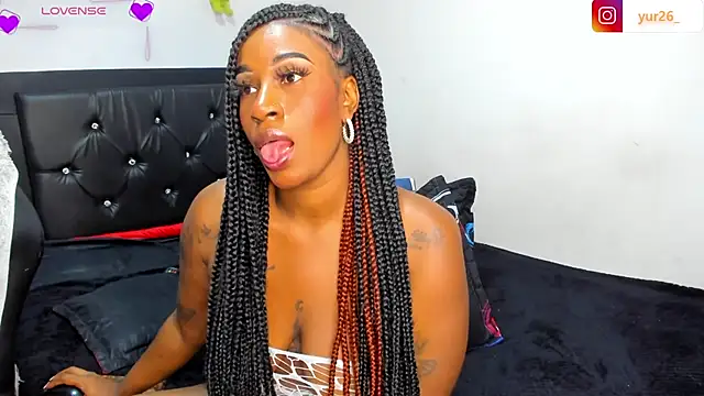 Brandiibrow online show from 02.05.25