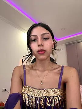 Snapshot of Sensualtease chatting on 10.17.25 Sensualtease online show from 10.17.25