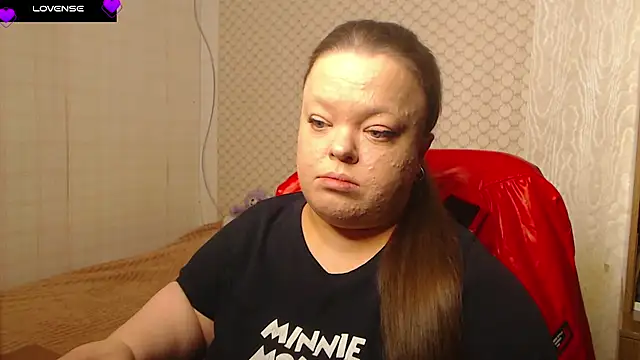 Janiffer MiMi online show from 11.27.25