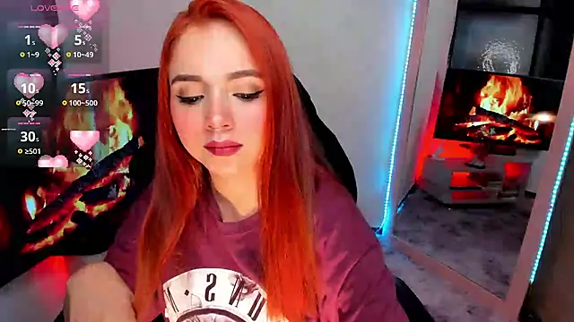 Snapshot of GiaBrooksX chatting on 01.26.25 GiaBrooksX online show from 01.26.25