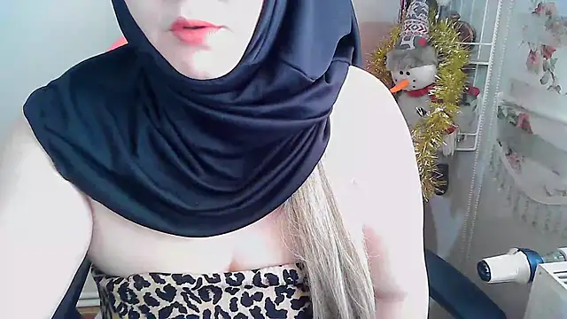 PinkPudding online show from 12.20.24