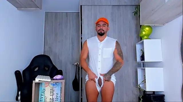 Ricardo 1998 online show from 02.26.25