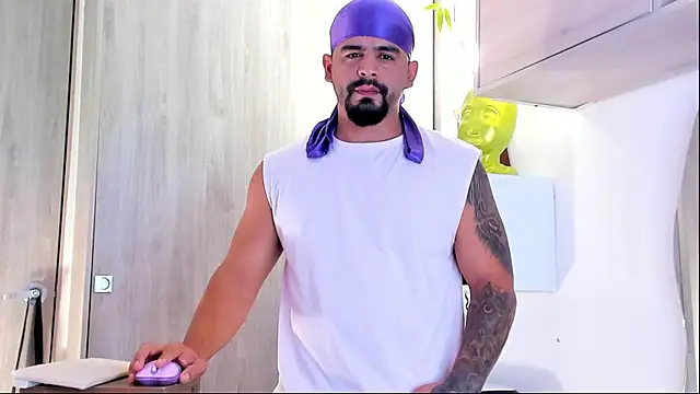 Ricardo 1998 online show from 03.17.25