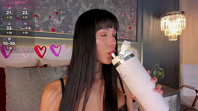 evamoretti online show from 02.16.25