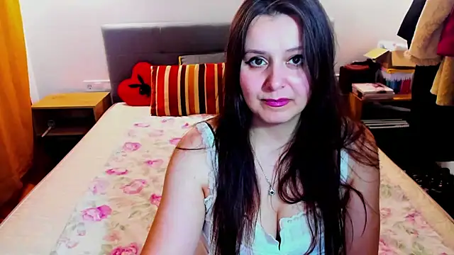 Snapshot of pinupmod chatting on 02.01.25 pinupmod online show from 02.01.25