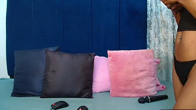 Snapshot of AvaOcean chatting on 01.30.25 AvaOcean online show from 01.30.25