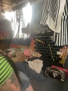 1-800-FUCKYOU online show from 01.08.25