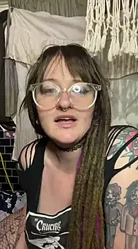 1-800-FUCKYOU online show from 03.05.25