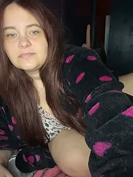 Snapshot of CamilaLovexoxo chatting on 06.19.26 CamilaLovexoxo online show from 06.19.26