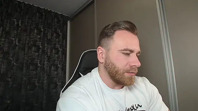 Thori92 online show from 03.02.25