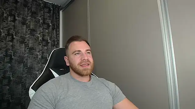 Thori92 online show from 11.06.25