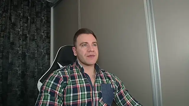 Snapshot of Thori92 chatting on 02.22.26 Thori92 online show from 02.22.26