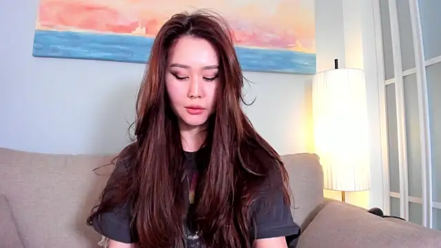 lucky liss  online show from 01.24.25